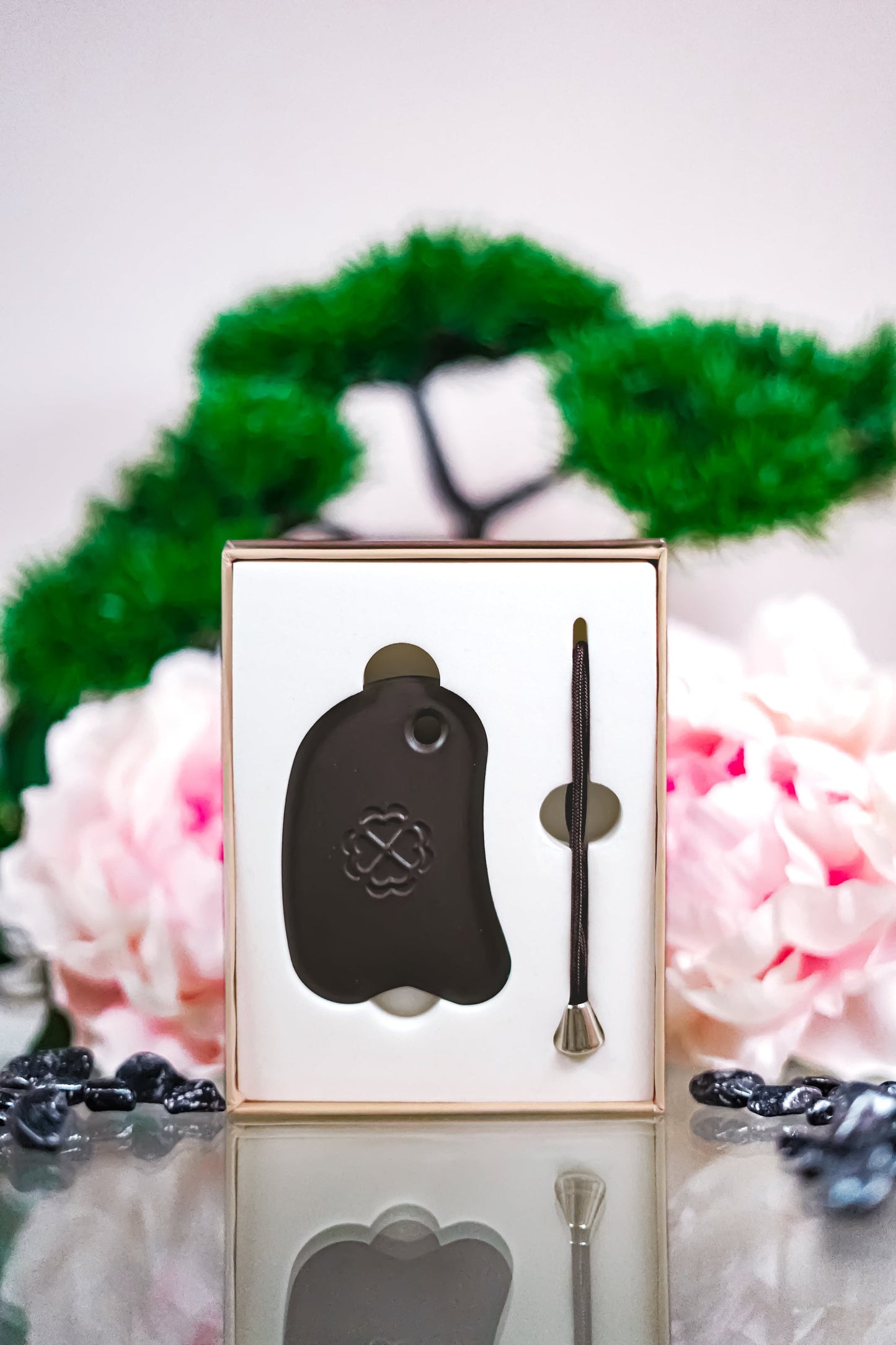 Gemmove Beauty Controller – Gua Sha für strahlende Haut